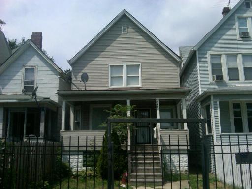 626 N Lotus St., Chicago, IL 60644