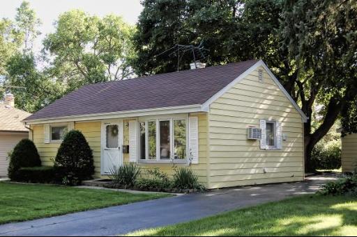 221 N William St., Mount Prospect, IL 60056