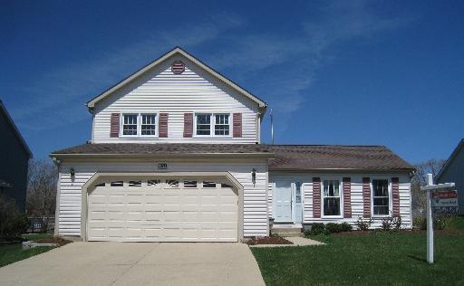1370 Candlewood Ln., Hoffman Estates, IL 60169
