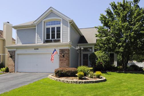 1244 Candlewood Ct., Aurora, IL 60502