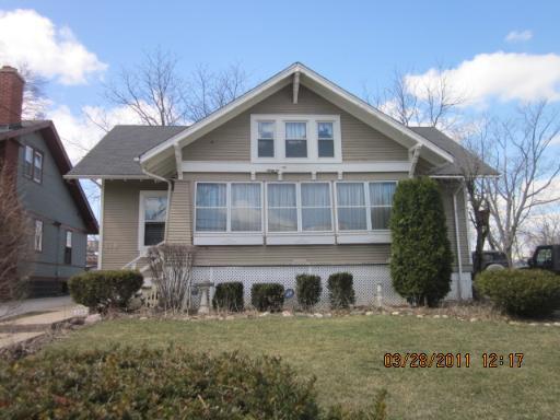 148 N Hager Ave., Barrington, IL 60010