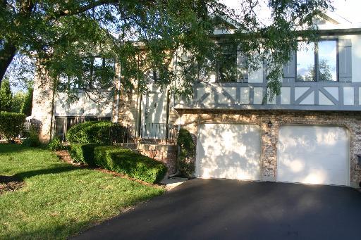 17531 Cambridge Pl. #9, Tinley Park, IL 60487