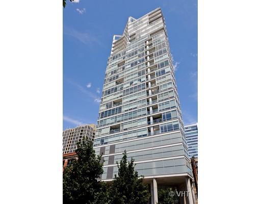 510 W Erie St. #1104, Chicago, IL 60654