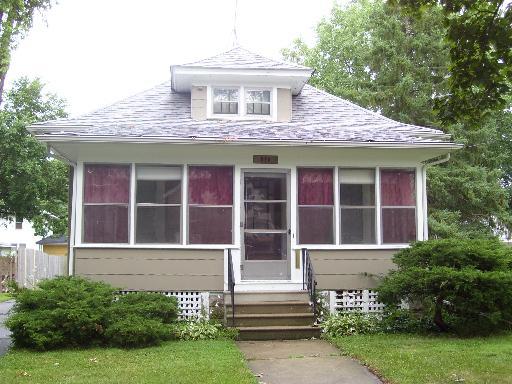 816 Jackson St., Aurora, IL 60505