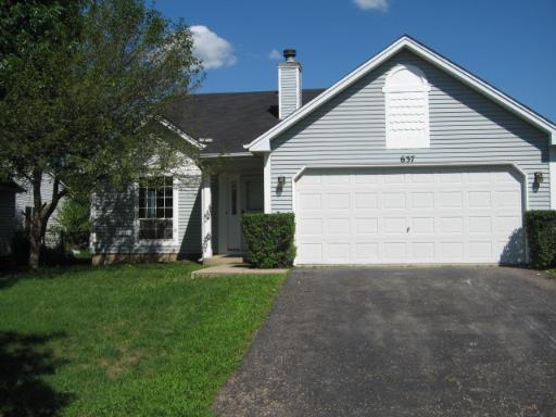 637 Packard Dr., Elgin, IL 60120