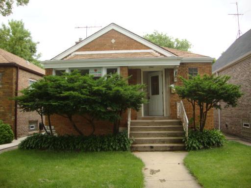 10003 S St Lawrence Ave., Chicago, IL 60628