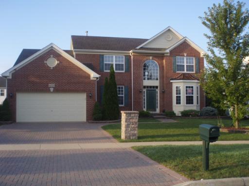 6079 Frank Dr., Hoffman Estates, IL 60192