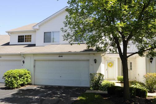 1641 Waterford Rd., North Aurora, IL 60542