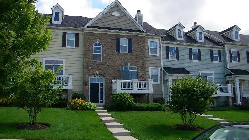 3148 Gansett Pkwy., Elgin, IL 60124