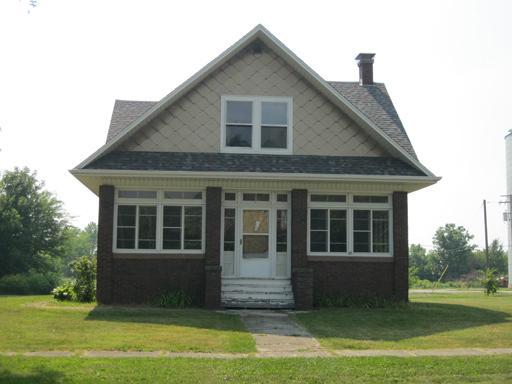 201 Main St., Dana, IL 61321