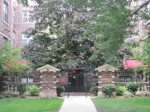 32 S 6th Ave. #3G, La Grange, IL 60525
