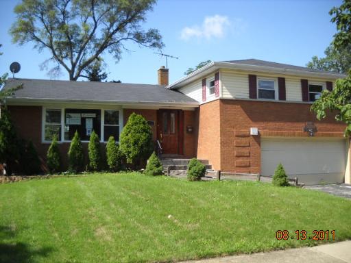 516 Andy Dr., Melrose Park, IL 60160