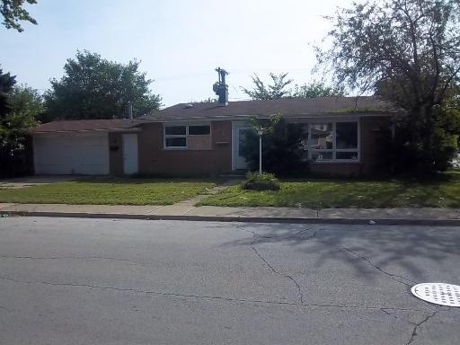 775 Greenbay Ave., Calumet City, IL 60409