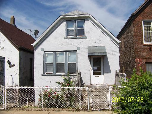 3214 S Hoyne Ave., Chicago, IL 60608