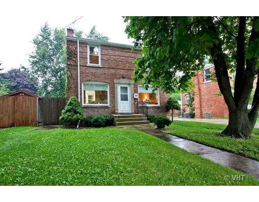 644 Thacker St., Des Plaines, IL 60016