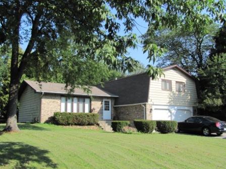 631 Indiana Ct., Frankfort, IL 60423