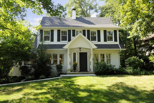 599 Hawthorne Blvd., Glen Ellyn, IL 60137