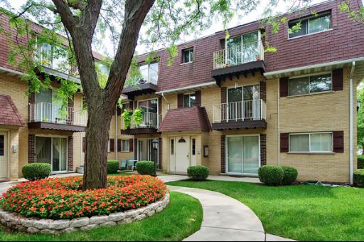 8550 W Catherine Ave. #5S, Chicago, IL 60656