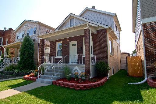 2906 N Menard Ave., Chicago, IL 60634