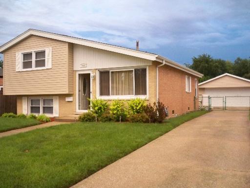 9809 Mason Ave., Oak Lawn, IL 60453
