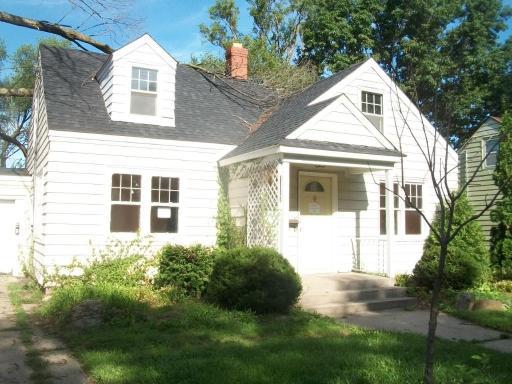2418 Ridge Ave., Rockford, IL 61103