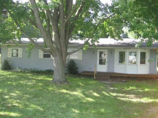 2605 Myang Ave., Mchenry, IL 60050