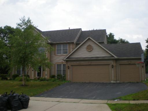 1590 Southridge Tr., Algonquin, IL 60102