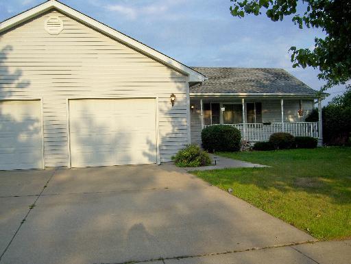 765 Quail Run, Coal City, IL 60416
