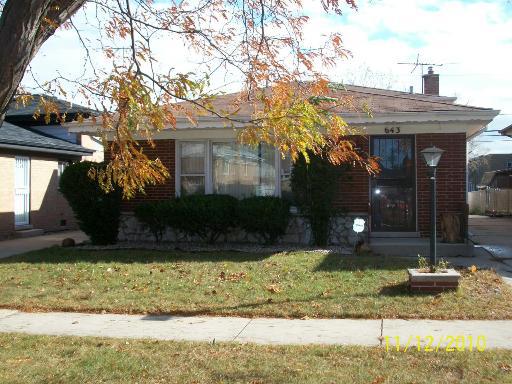 643 S Paxton Ave., Calumet City, IL 60409