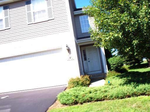 2472 Amber Ln., Elgin, IL 60123