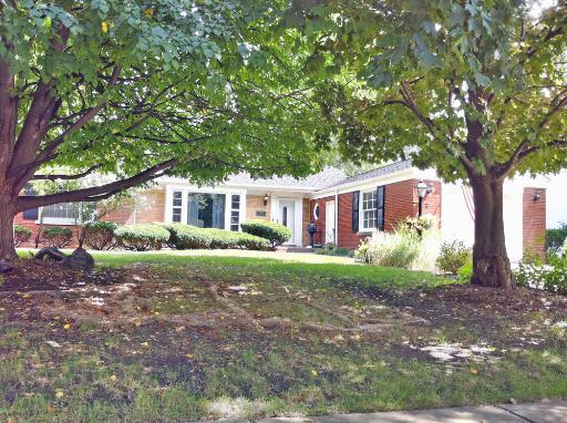 715 S Brainard Ave., La Grange, IL 60525