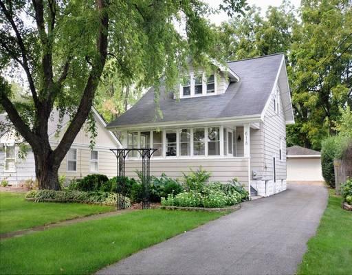 618 Western Ave., Glen Ellyn, IL 60137