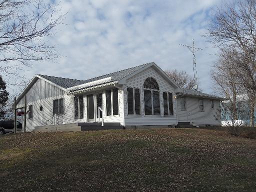 851 N 3550th Rd., Utica, IL 61373
