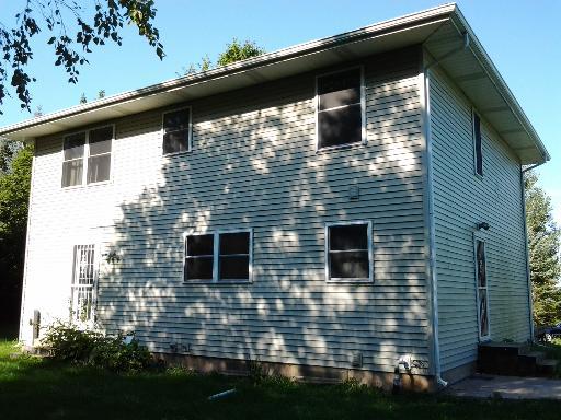 19316 Debbie Ln., Woodstock, IL 60098