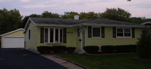 3910 Eagle Ln., Rolling Meadows, IL 60008
