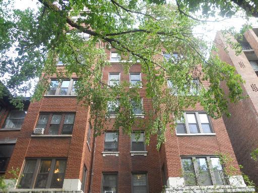647 W Sheridan Rd. #4E, Chicago, IL 60613