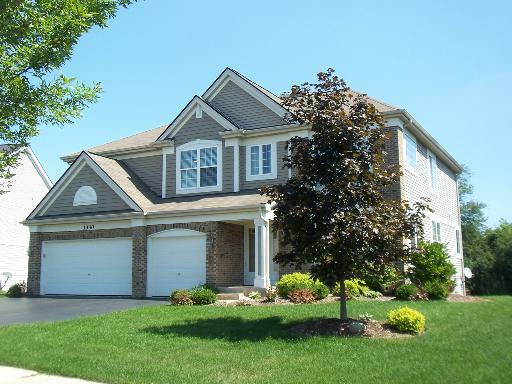 1330 Mulberry Ln., Cary, IL 60013