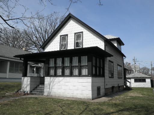 2514 Walnut St., Blue Island, IL 60406