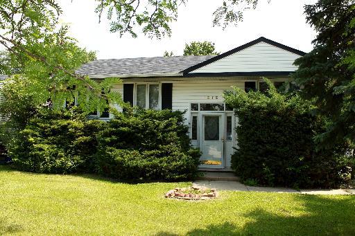 312 Laurel Ln., Streamwood, IL 60107