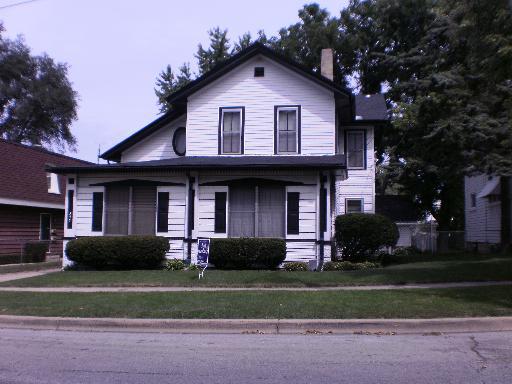 557 New York St., Aurora, IL 60506