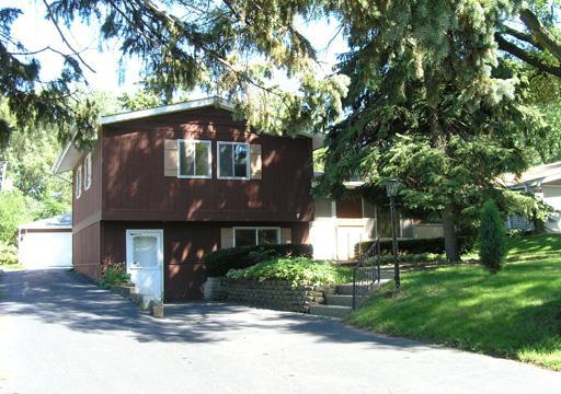 1N593 Forest Ave., Glen Ellyn, IL 60137