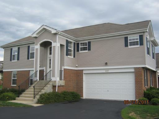 617 Legend Ln., Mchenry, IL 60050
