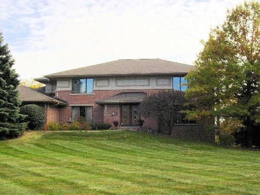 42 N Liberty Dr., South Barrington, IL 60010