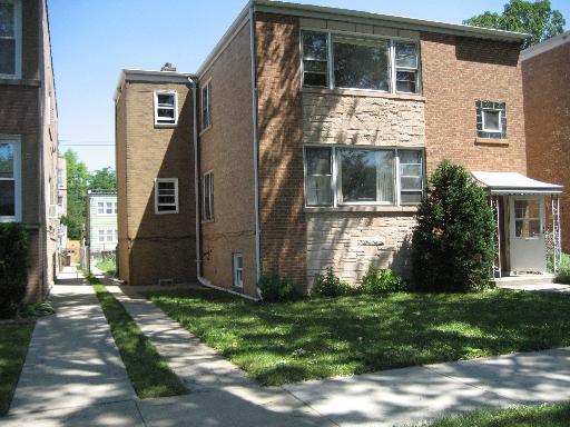 4852 W Mulford Ave., Skokie, IL 60077