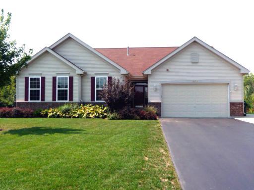 1434 Essex Dr., Hoffman Estates, IL 60192