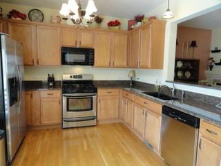 3029 Nicklaus Ln., Wadsworth, IL 60083