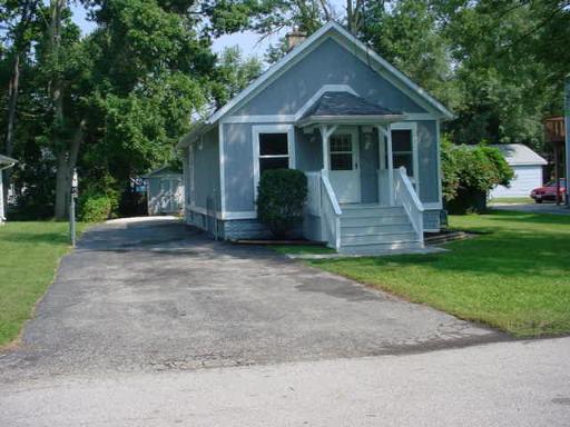 1062 Homer Ave., Aurora, IL 60505