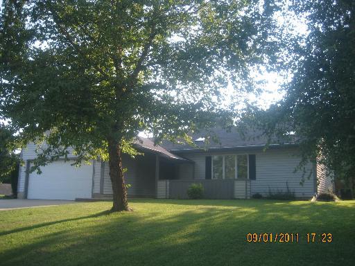 2708 N Lynnville Ct., Lindenwood, IL 61049
