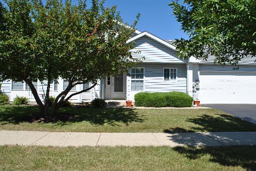 1649 Waterford St., North Aurora, IL 60542