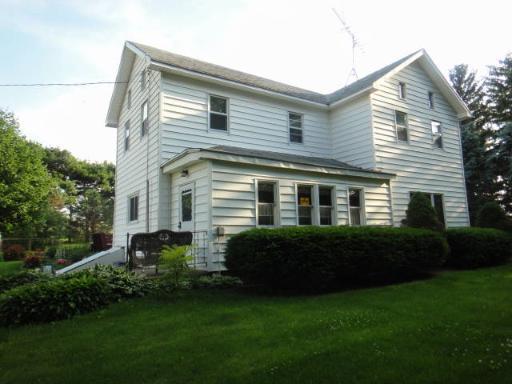 4007 E. Lamm Rd., Freeport, IL 61032